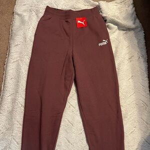 NWT Puma Sweatpants Size Small